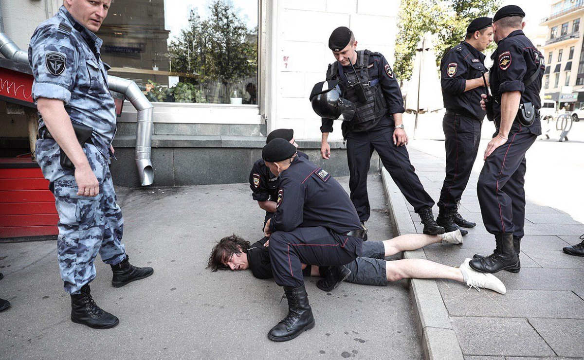 Secondo Putin gli oppositori di Russia Unita hanno diritto solo ad essere arrestati