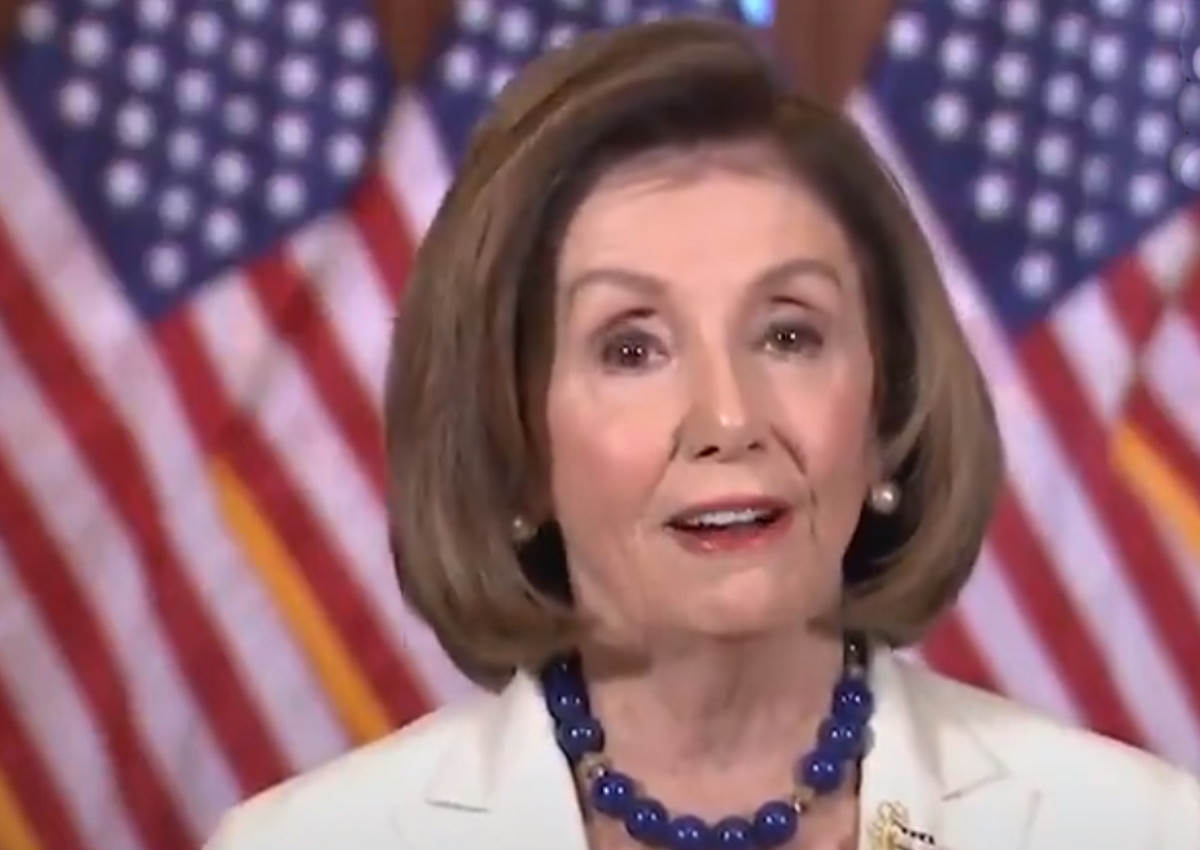 Nancy Pelosi apre la strada per il voto della Camera per la messa in stato di accusa di Donald Trump