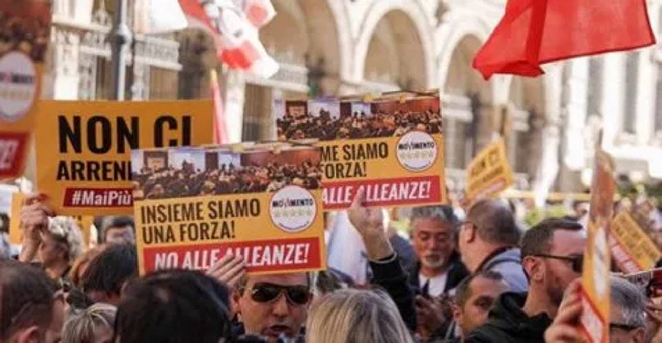 No ad alleanze con il Pd in Campania, la petizione degli attivisti M5s