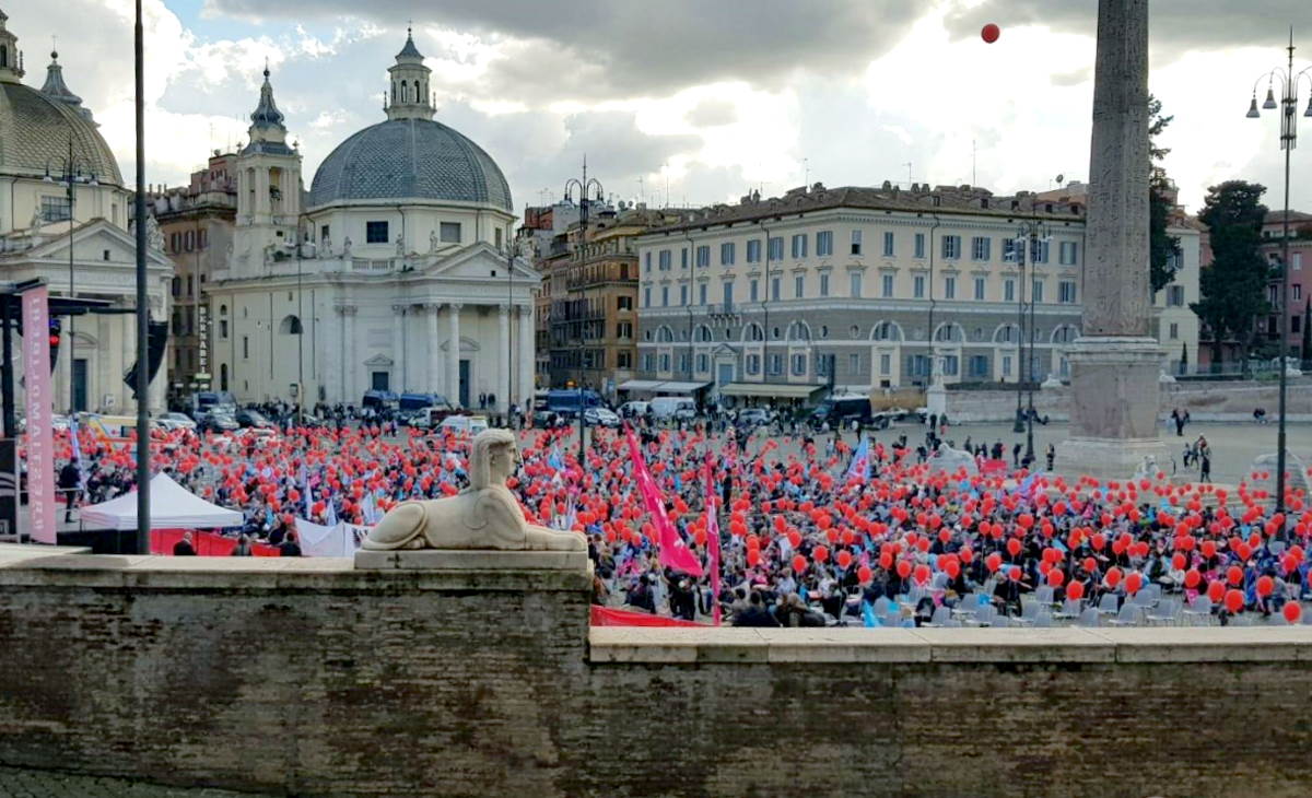 Restiamo liberi... di impedire agli altri di esserlo: a Roma gli estremisti di destra manifestano conro il ddl Zan