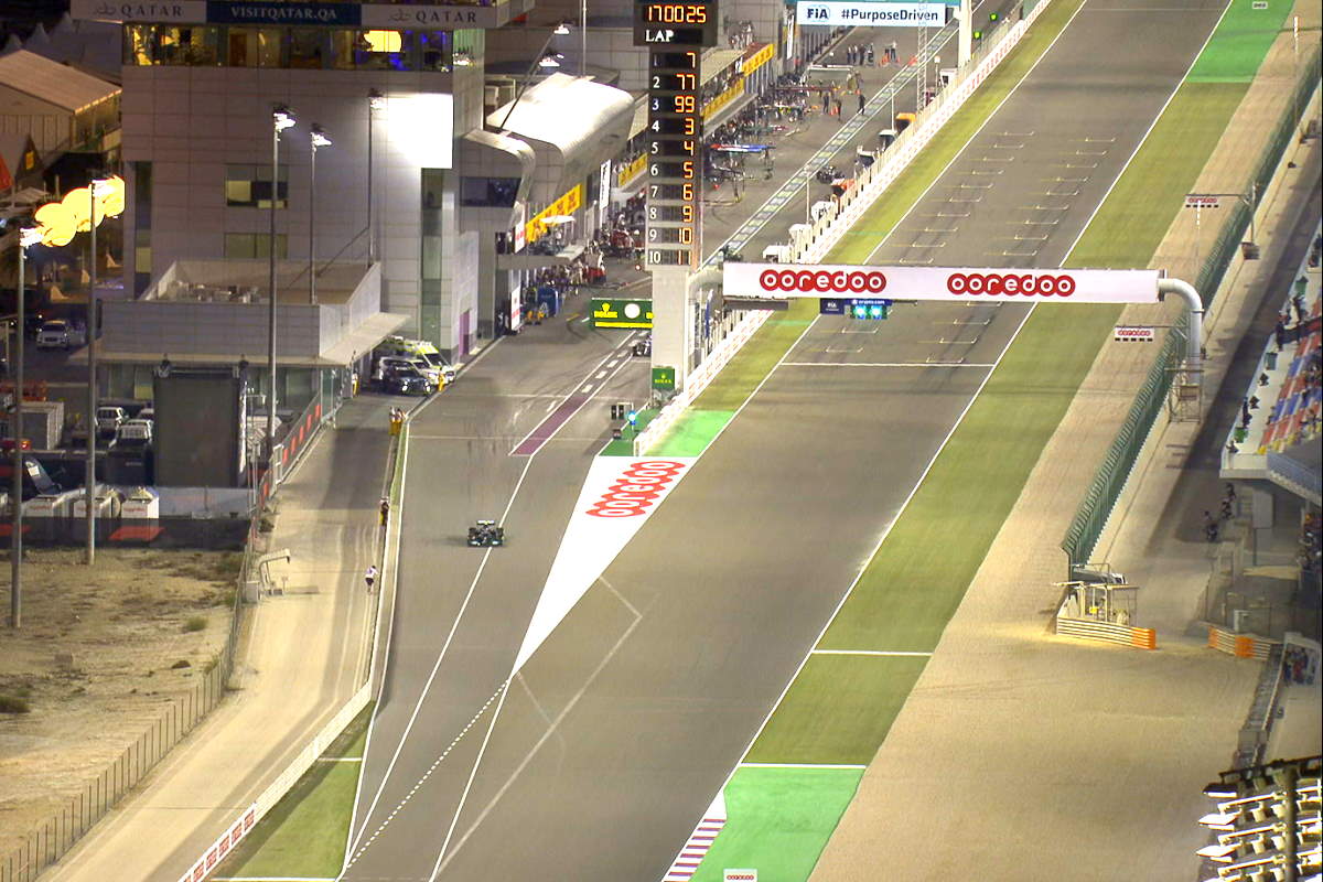 Formula 1, in Qatar Bottas è il più veloce del venerdì. Intanto la FIA ha combinato un pasticcio...