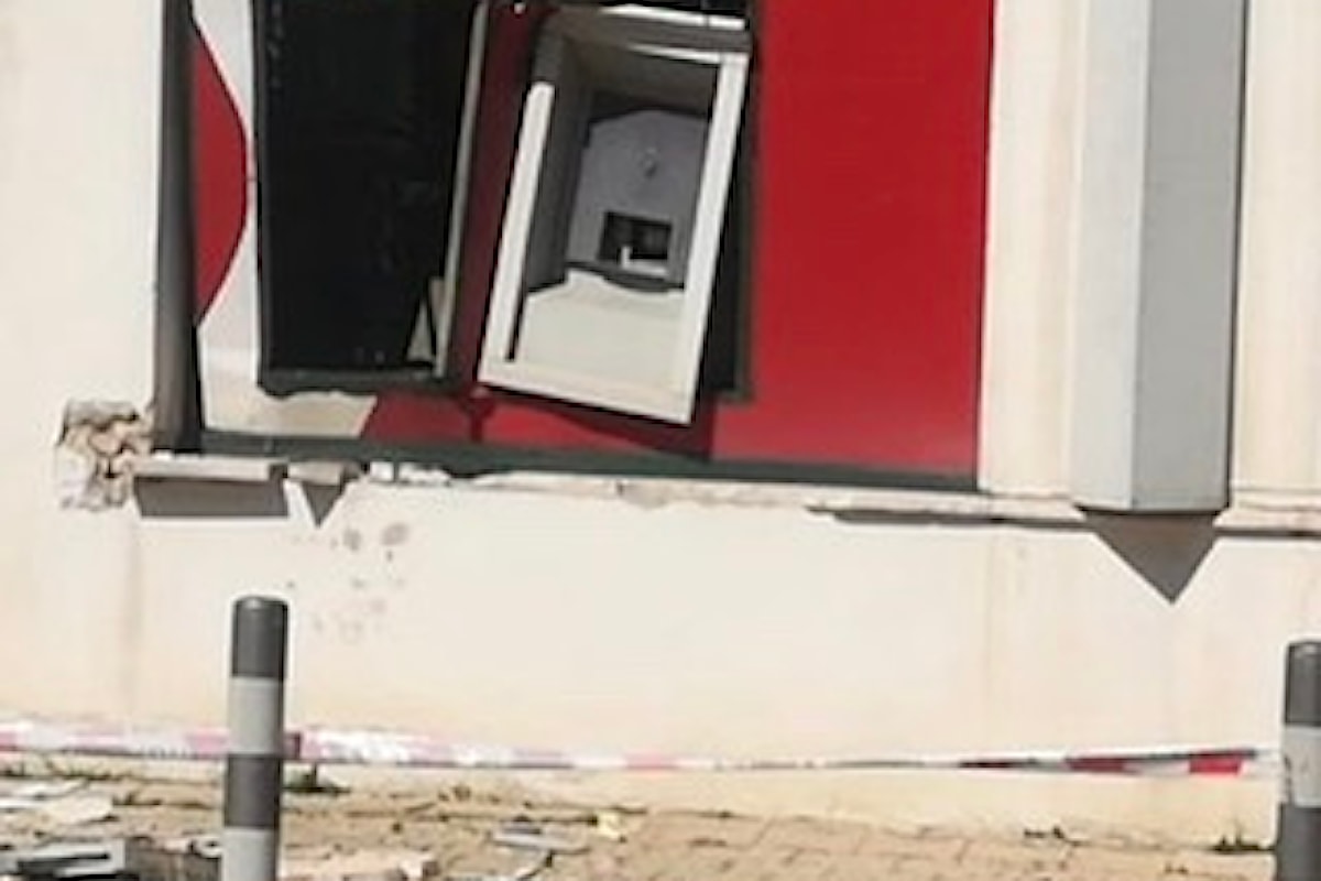 Cepagatti: assaltano l’ATM con la “marmotta”, ma fuggono senza il bottino