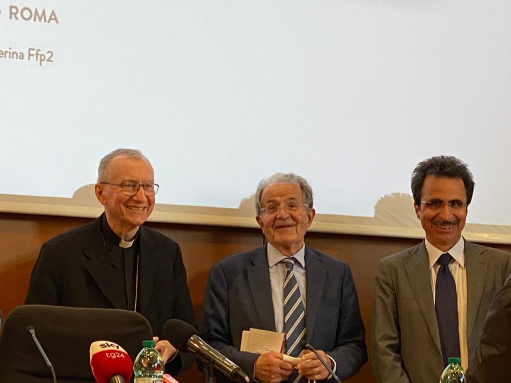 Presentazione del libro di Papa Francesco “Contro la Guerra “