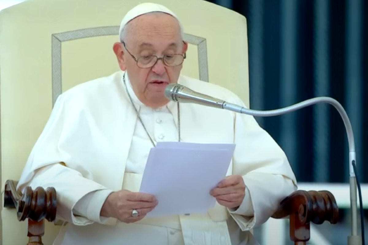 Papa Francesco: i conflitti non si risolveranno mai attraverso l'infantile logica delle armi