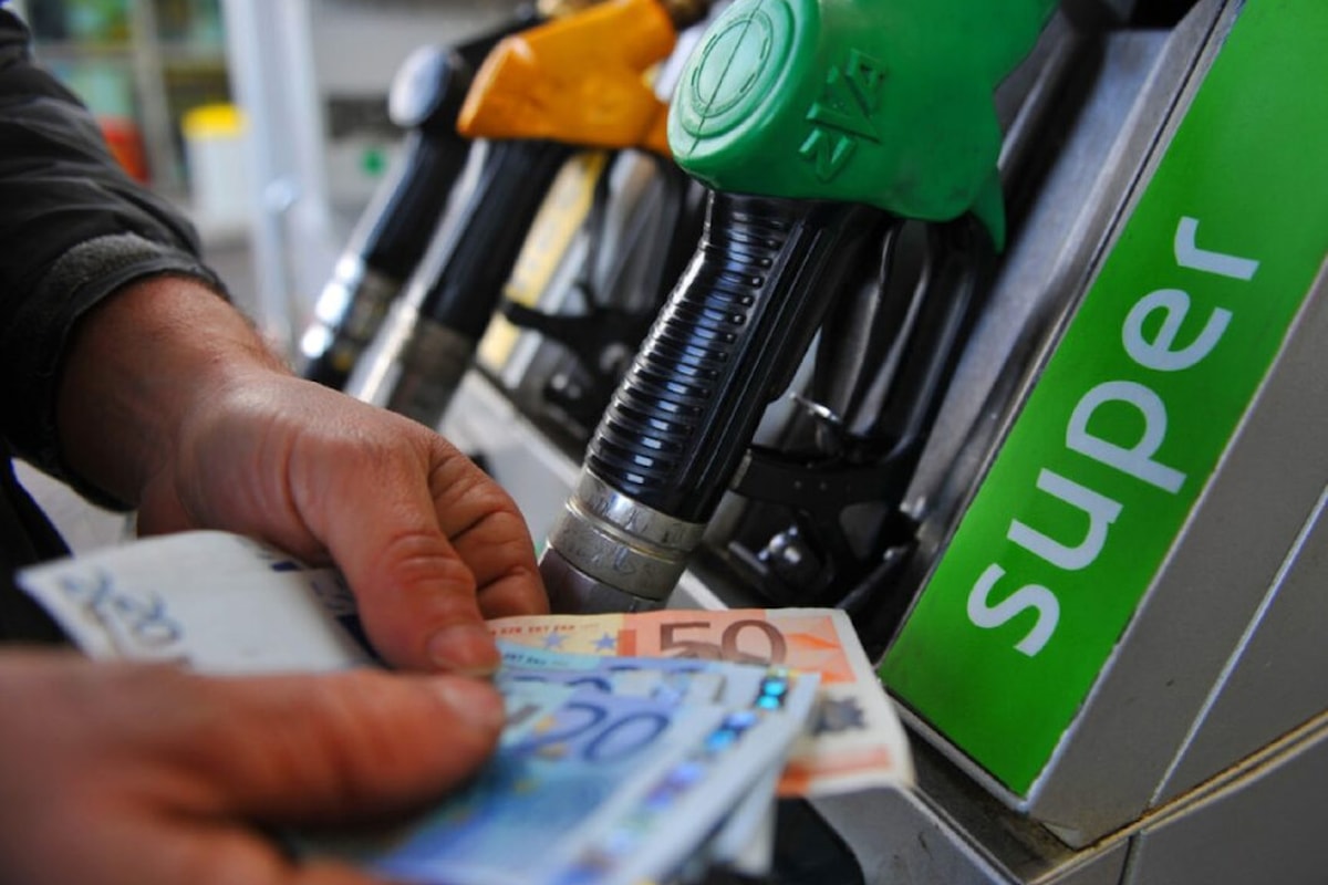 Milazzo (ME) – Presentazione di un documento unitario sul caro benzina