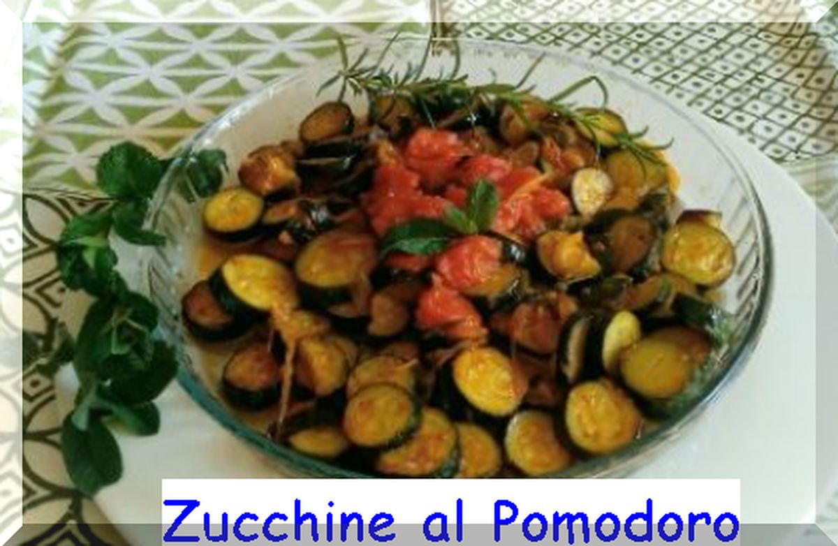 Ricetta di cucina tipica toscana: zucchine farcite ai pomodori
