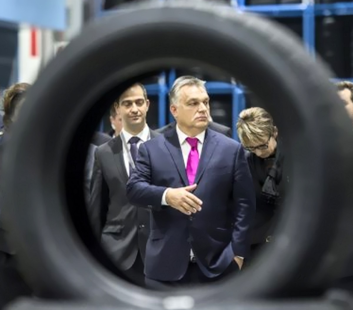 Orban: ciò che sta accadendo oggi a Bruxelles e Washington sta creando l’atmosfera per un eventuale conflitto militare