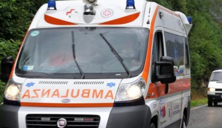Catania: Si ribalta con il trattore, muore 80enne del luogo
