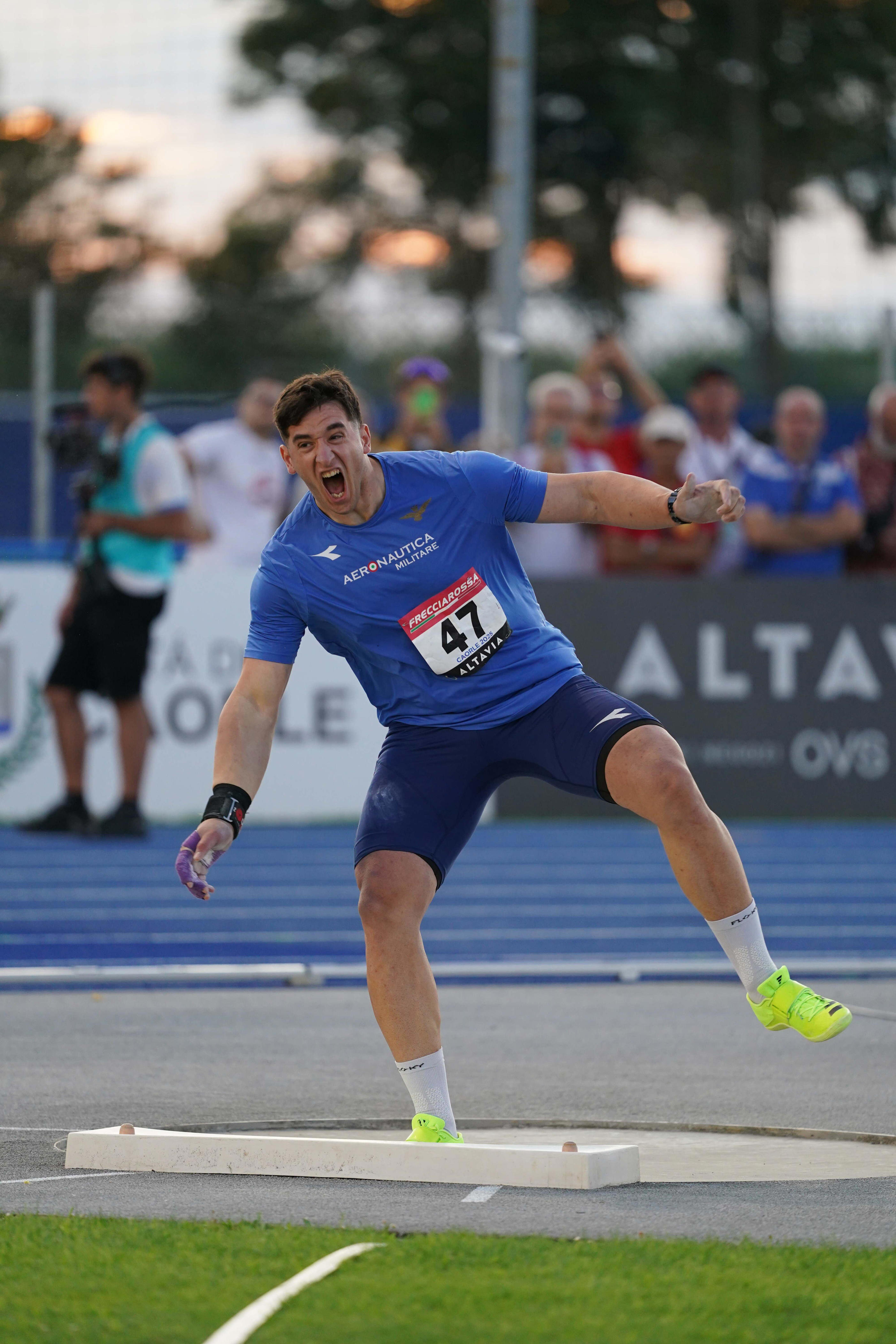 Ancora una grande impresa di Leonardo Fabbri. Iapichino, campionessa europea indoor infiamma la tribuna