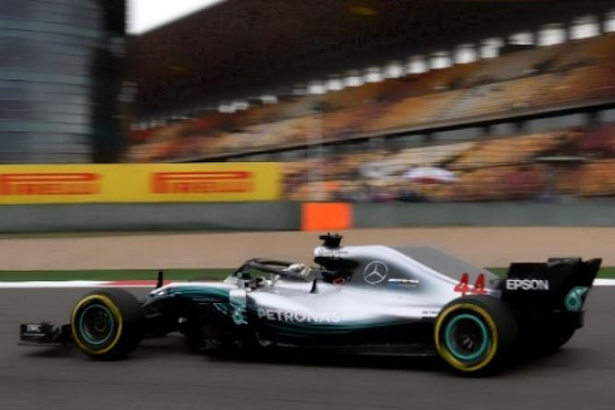 Formula 1, GP di Cina: nelle seconde libere Hamilton e Raikkonen ancora incollati