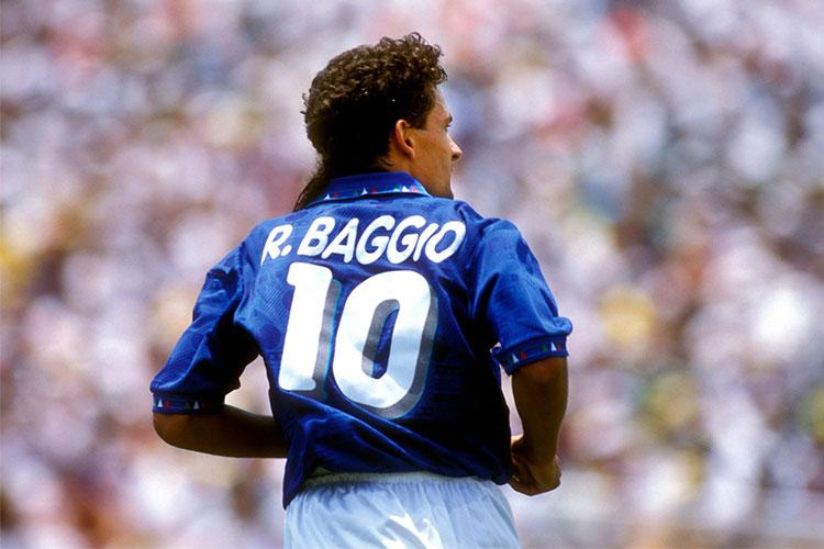 Mezzo secolo di Roberto Baggio, la leggenda del pallone Azzurro